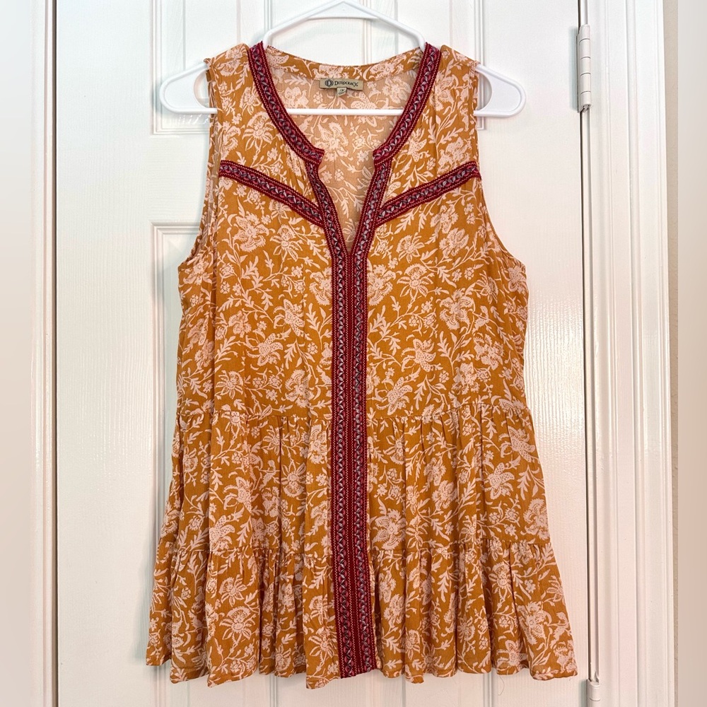 Democracy Patterned Sleeveless Boho Chic Blouse, M